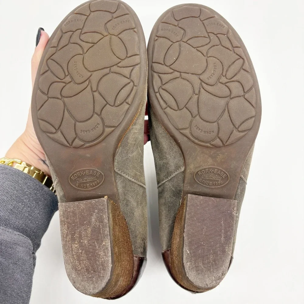 Kork-Ease Maddelena Distressed Suede Ankle Boots Size 8.5 Gray Buckle Block Heel